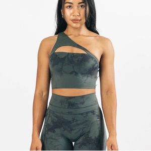 Alphalete Matching Set